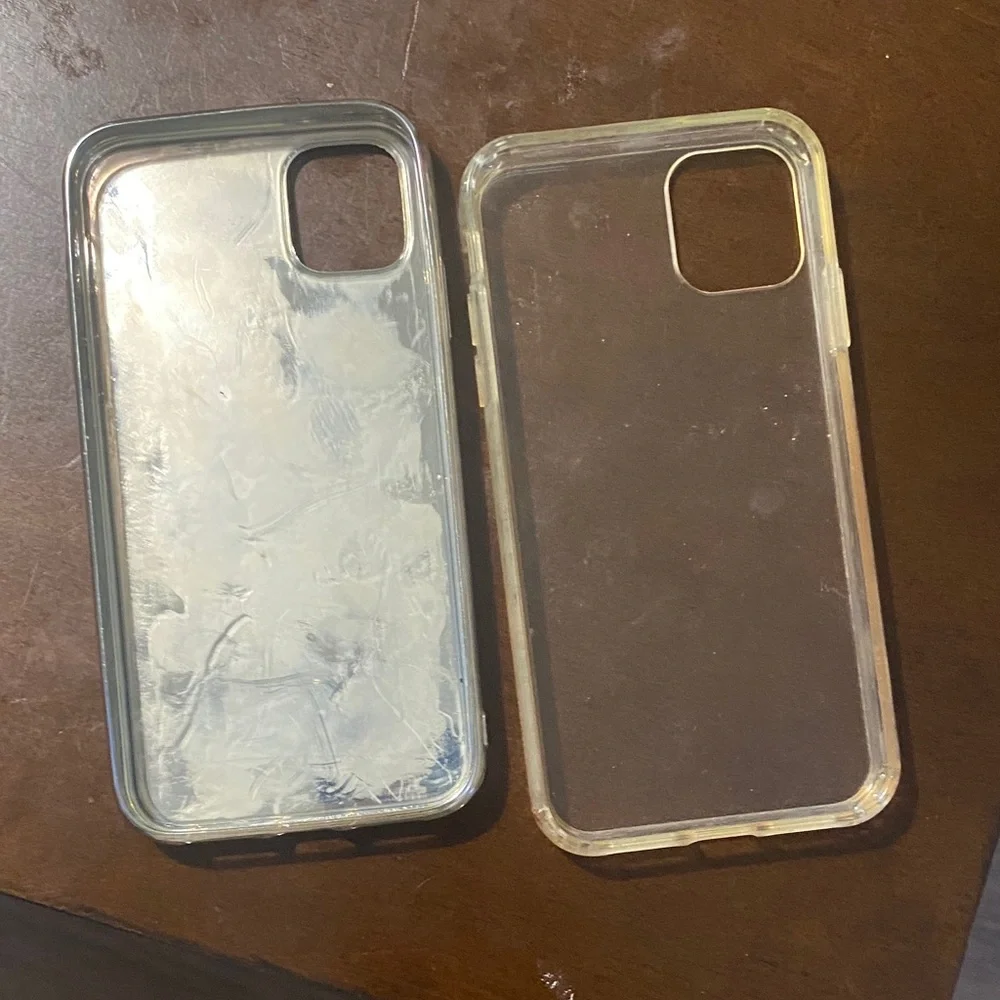 IPhone 11 Clear & Glitter Phone Cases
